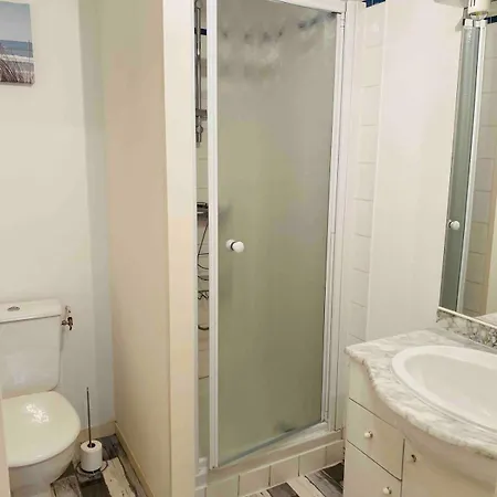 Cozy Located In The Heart Of The Village Apartment Saint-Martin-de-Re