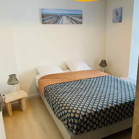 Apartment Cozy Located In The Heart Of The Village *
